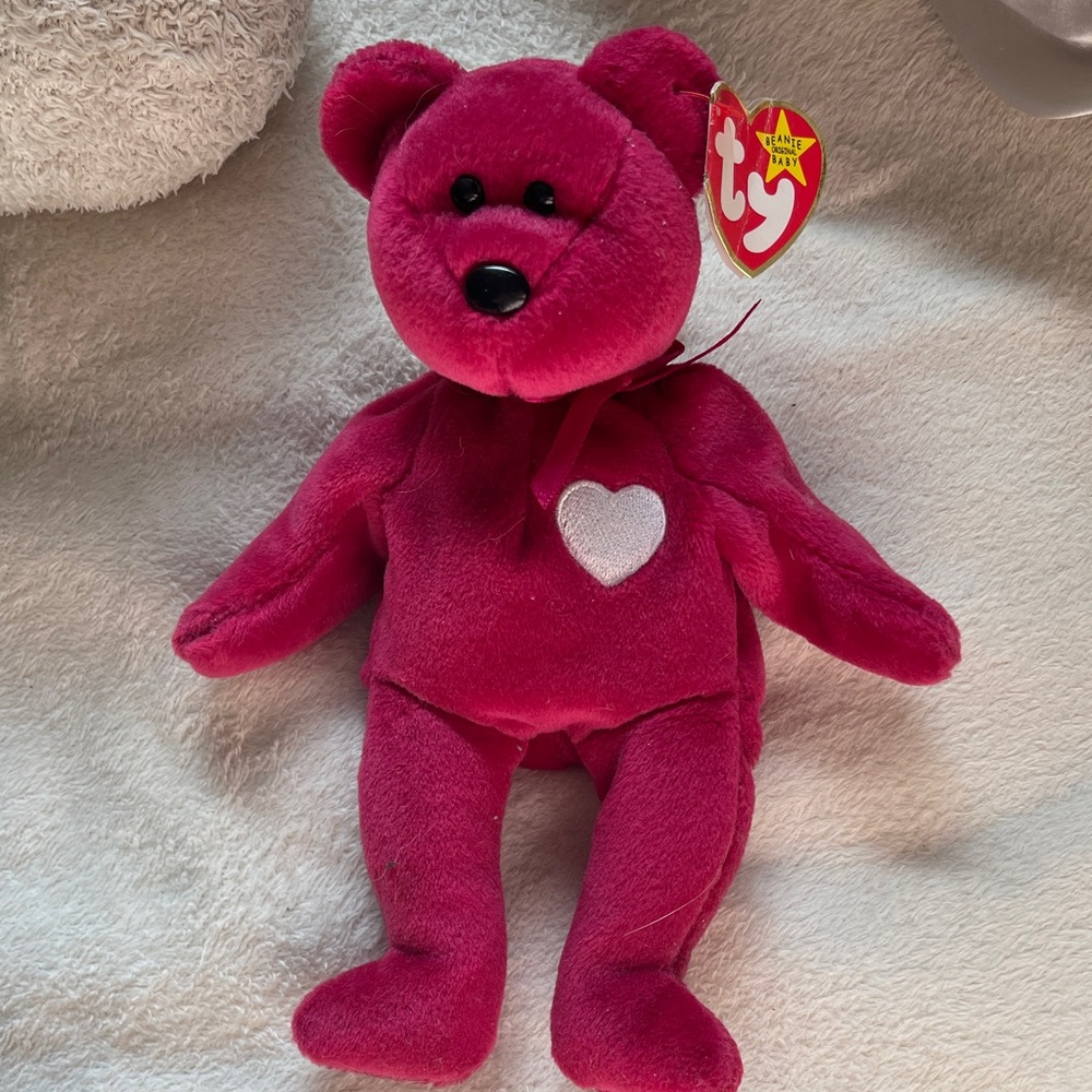 Ty Red Bear with Heart Patch. Ty name “Valentino”. Tag says 1999.